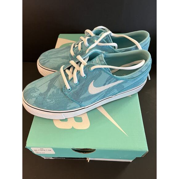 Nike 525104418 Youth Girls 5.5 Stefan Janoski Skateboarding Sneakers- Preowned - Picture 3 of 9